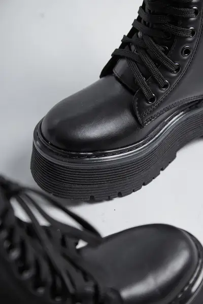 Borcegos Santa Mónica Sintético — imagen 4