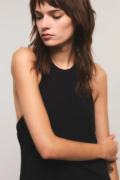 Top Halter Essence — imagen 4