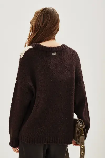 Sweater Thunder — imagen 4