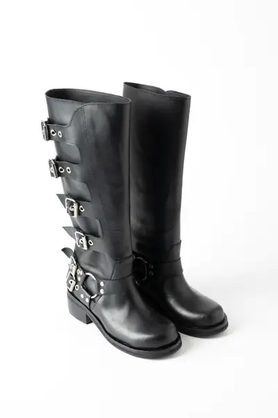 Botas Tati Full Black Cuero — imagen 3