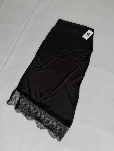 Falda Cere — imagen 1