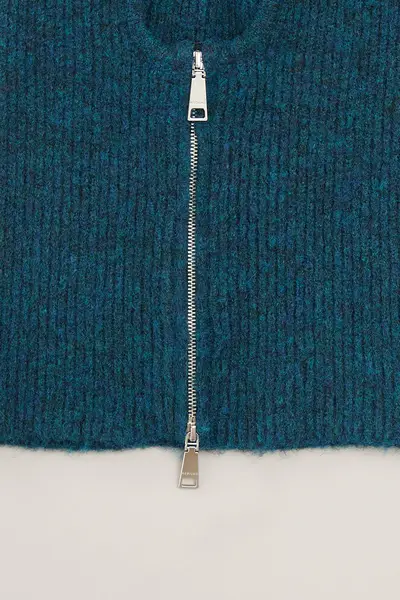 Balaclava Victory — imagen 2