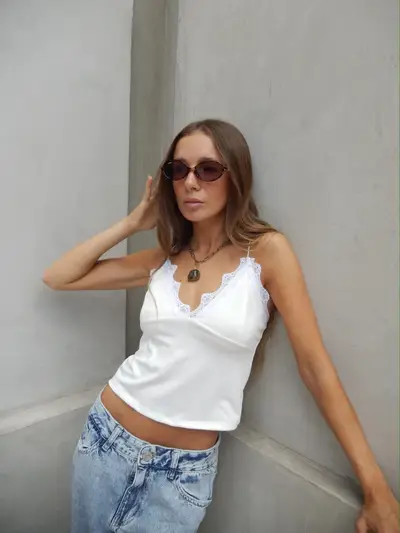 Top Annie — imagen 2