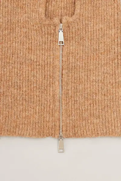 Balaclava Victory — imagen 2