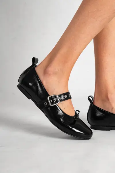 Chatas Ben Negras Cuero — imagen 5