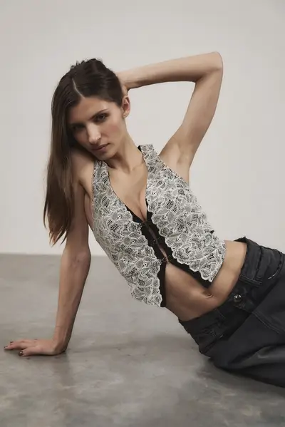 Chaleco Eleanor Negro — imagen 4