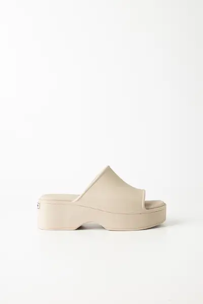 Zuecos Saigón Beige — imagen 1