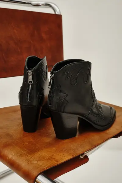 Bota Wain — imagen 2