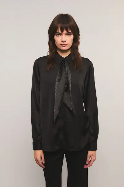 Camisa Essential Black — imagen 2