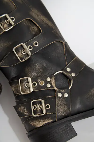 Botas Tati Negras Cuero — imagen 6