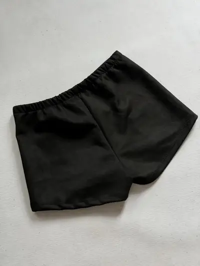 Short Yuli — imagen 3